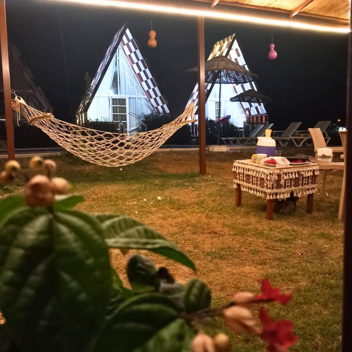 דמרה Bu Bungalow Hotel מראה חיצוני תמונה