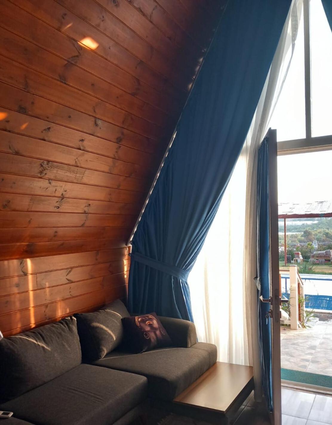 דמרה Bu Bungalow Hotel מראה חיצוני תמונה