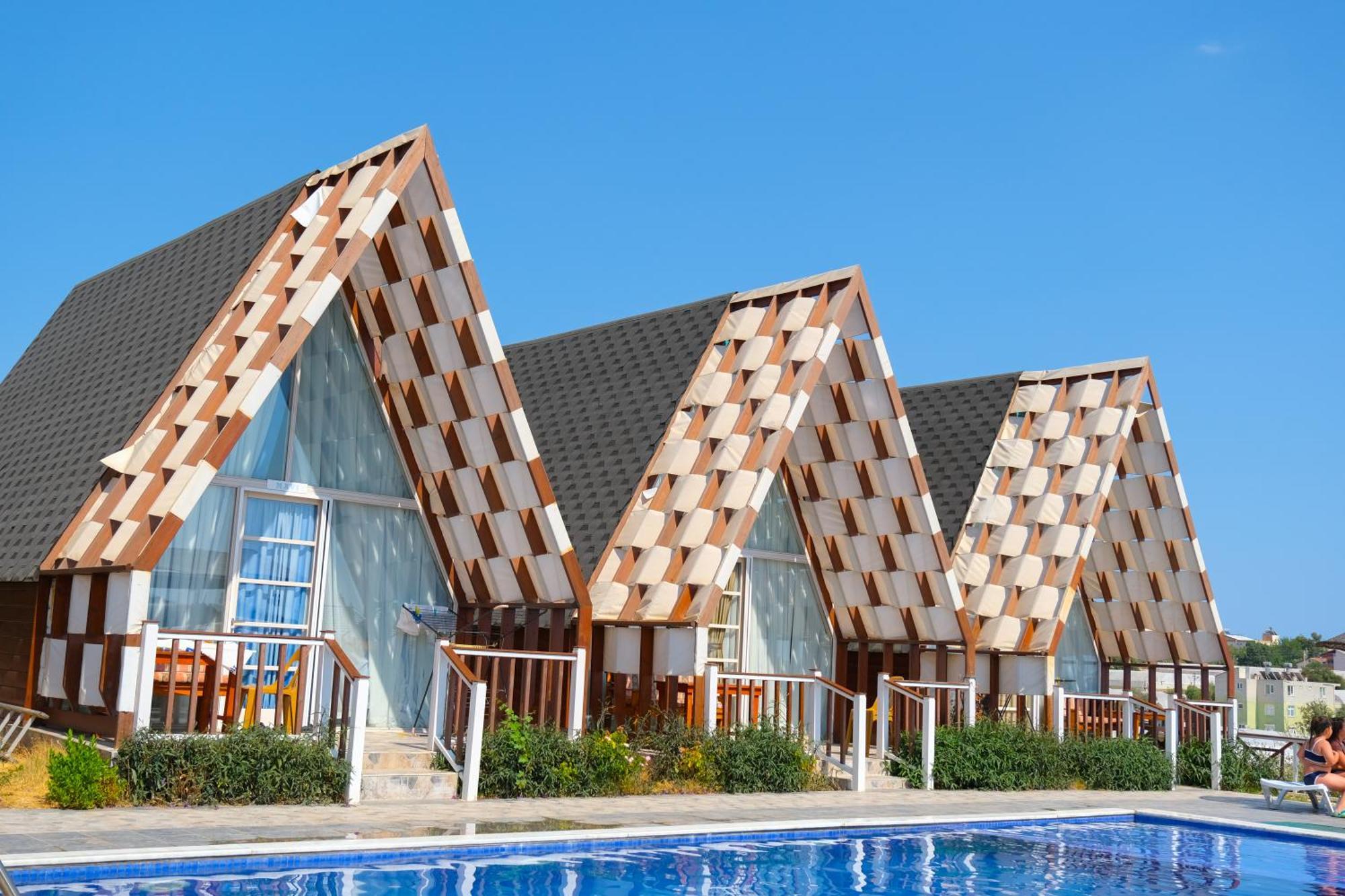 דמרה Bu Bungalow Hotel מראה חיצוני תמונה